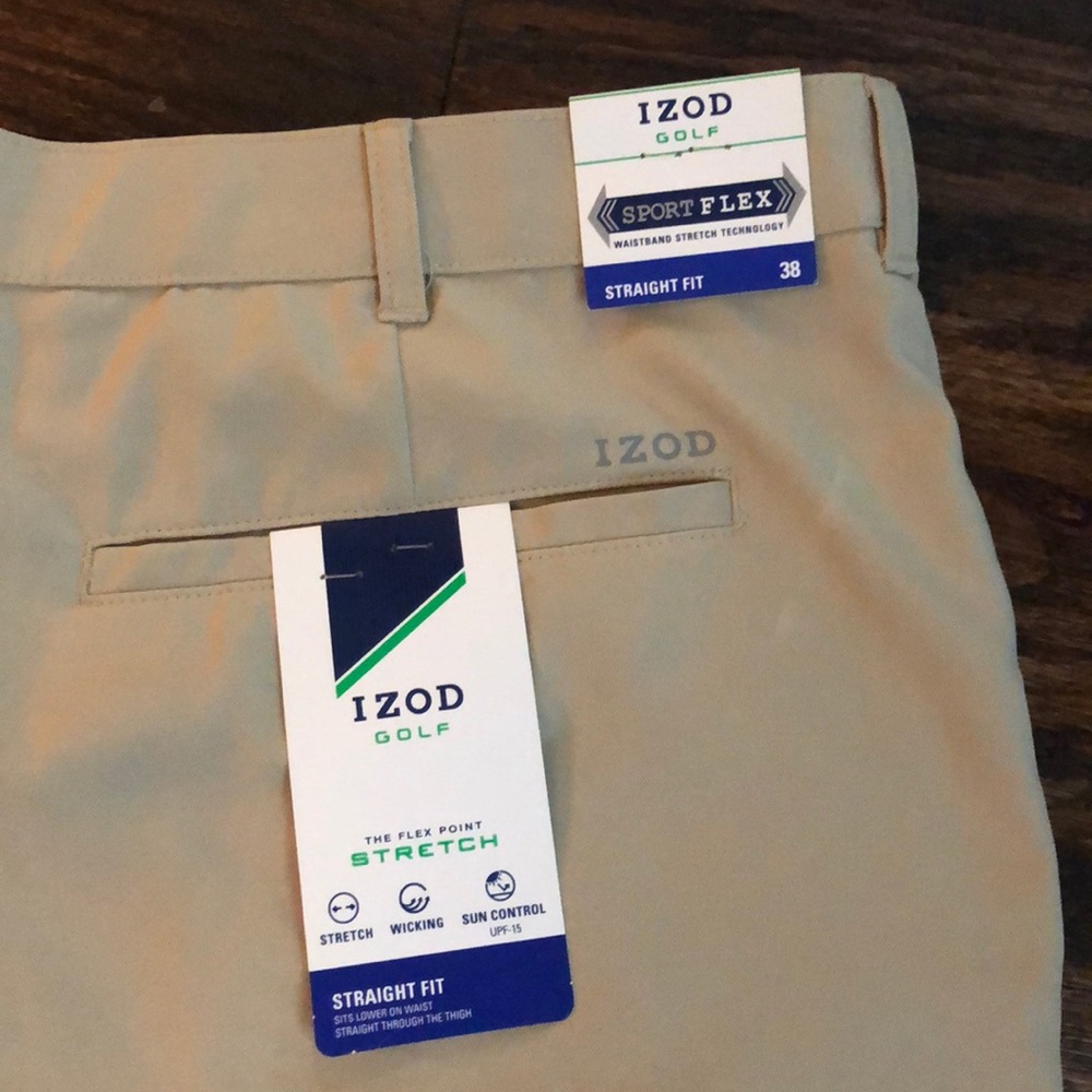 IZOD Khaki shorts